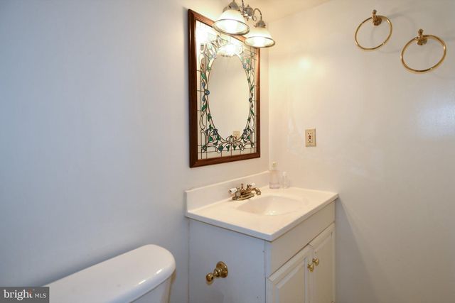 4210 10TH ST NE, Washington, DC 20017