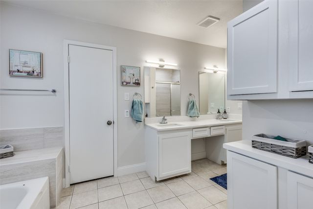 4520 Inman Drive, The Colony, TX 75056