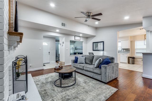 4520 Inman Drive, The Colony, TX 75056