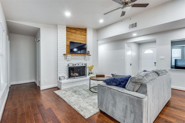 4520 Inman Drive, The Colony, TX 75056