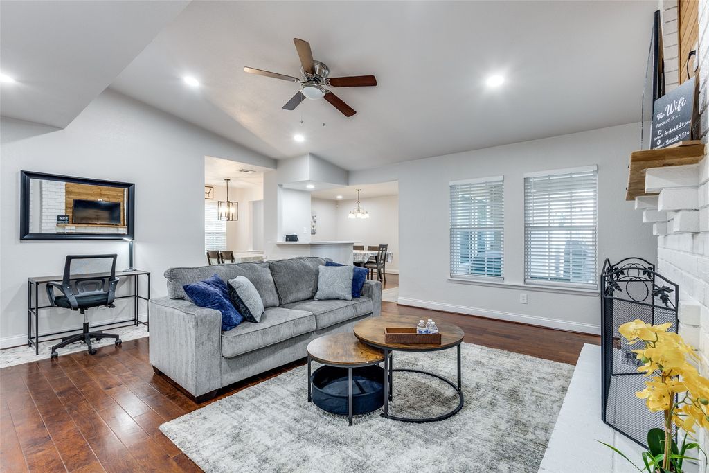 4520 Inman Drive, The Colony, TX 75056 — photo 4