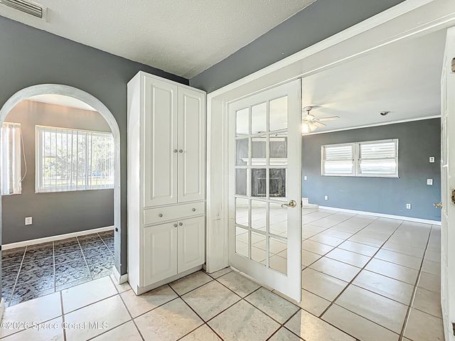 2543 Hathaway Drive, Cocoa, FL 32926