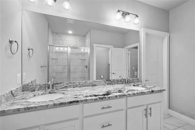 4307 Pawhuska Street, Bentonville, AR 72713