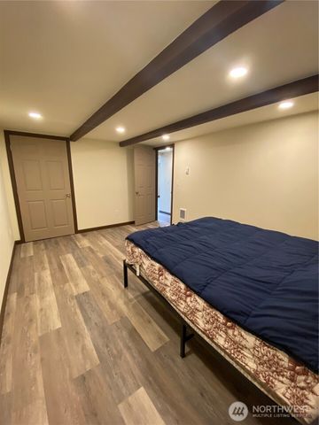 313 Sand Dune Avenue NW, Ocean Shores, WA 98569