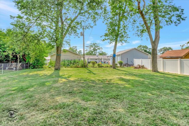 17436 71st Avenue, Tinley Park, IL 60477