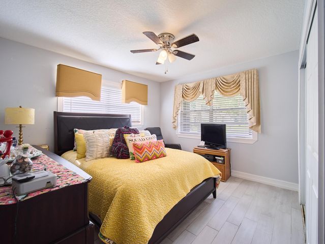 133 Lake Olive Drive, West Palm Beach, FL 33411