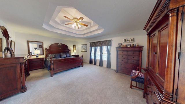175 Castleton Cv, Paris, TN 38242