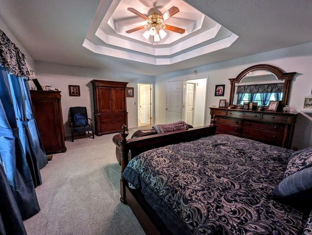175 Castleton Cv, Paris, TN 38242