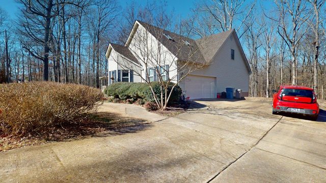 175 Castleton Cv, Paris, TN 38242