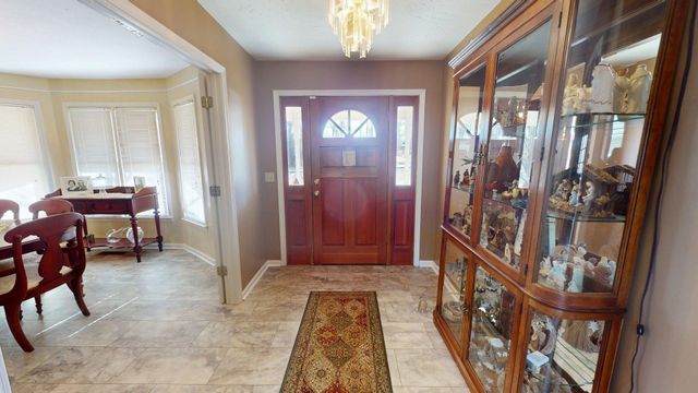 175 Castleton Cv, Paris, TN 38242