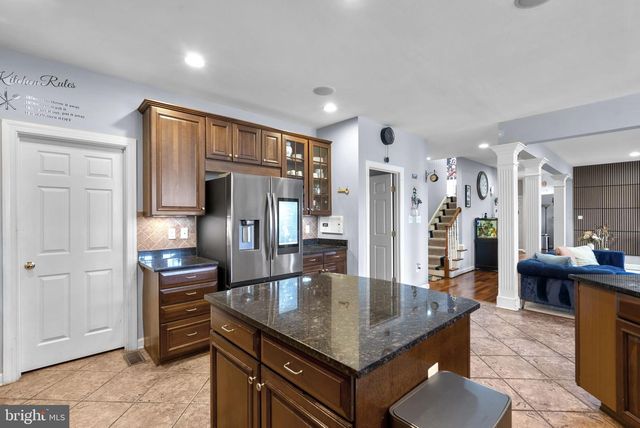 4104 BRUSHFIELD DR, Frederick, MD 21704