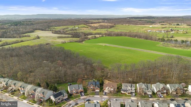 4104 BRUSHFIELD DR, Frederick, MD 21704