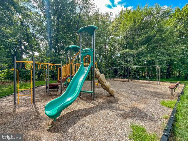 4104 BRUSHFIELD DR, Frederick, MD 21704