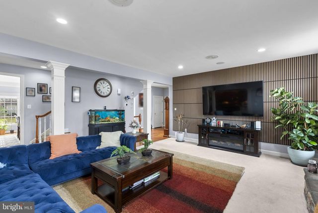 4104 BRUSHFIELD DR, Frederick, MD 21704