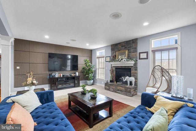 4104 BRUSHFIELD DR, Frederick, MD 21704