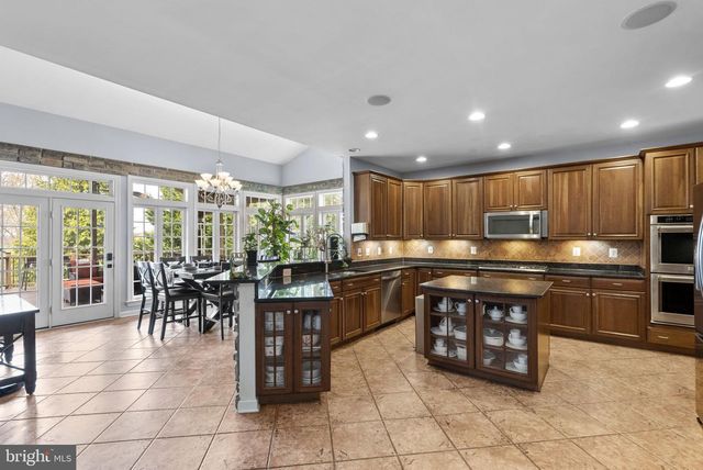 4104 BRUSHFIELD DR, Frederick, MD 21704