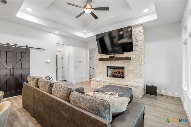 504 Town Hall Lane, Victoria, TX 77904