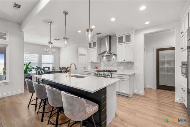 504 Town Hall Lane, Victoria, TX 77904