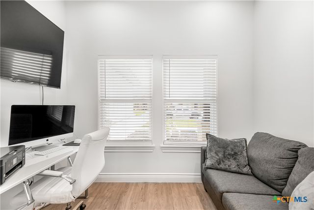 504 Town Hall Lane, Victoria, TX 77904