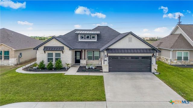 504 Town Hall Lane, Victoria, TX 77904