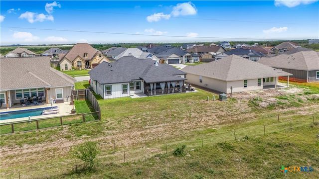 504 Town Hall Lane, Victoria, TX 77904