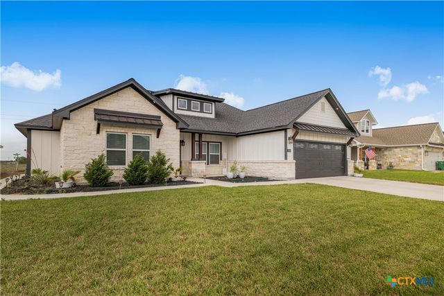 504 Town Hall Lane, Victoria, TX 77904