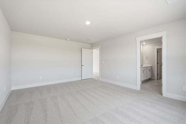 226 Abraham Way, Boiling Springs, SC 29316