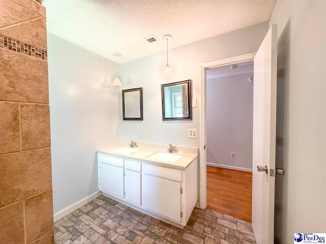 1611 Linden Drive, Florence, SC 29505