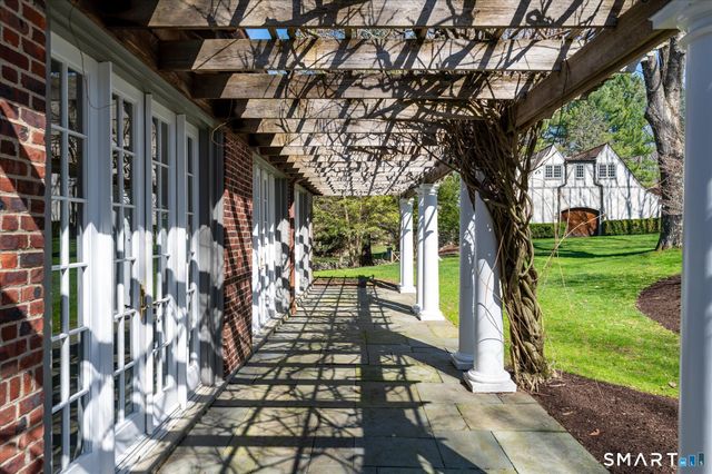 214 Good Hill Road, Weston, CT 06883