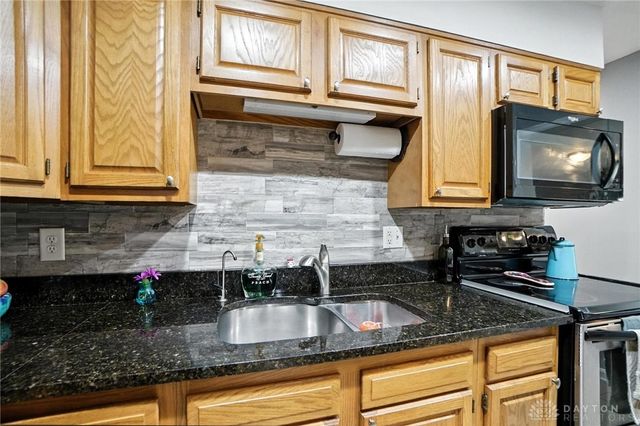 3746 Sterling Drive, Franklin, OH 45005