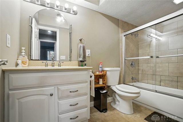 3746 Sterling Drive, Franklin, OH 45005
