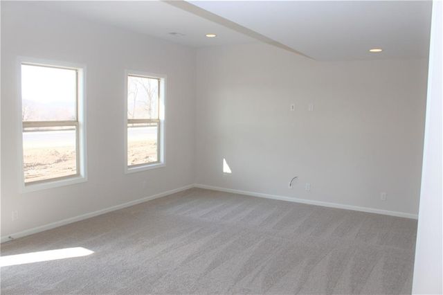 1640 Shadow Drive, Leavenworth, KS 66048