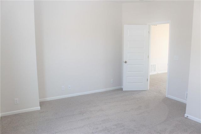1640 Shadow Drive, Leavenworth, KS 66048