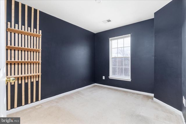 1301 PENDLETON LN, Strasburg, VA 22657