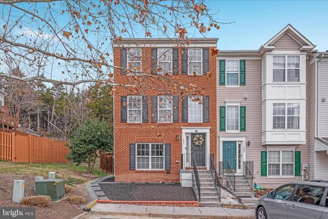 1301 PENDLETON LN, Strasburg, VA 22657