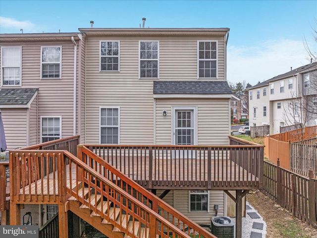 1301 PENDLETON LN, Strasburg, VA 22657