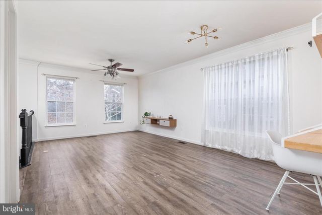 1301 PENDLETON LN, Strasburg, VA 22657