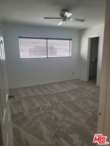 960 Larrabee Street 310, West Hollywood, CA 90069