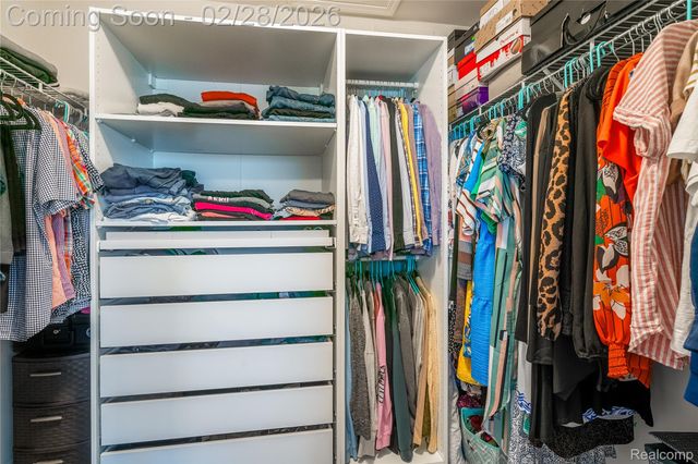 6811 Chandler Drive, Van Buren Charter Township, MI 48111