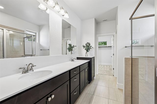 1754 Rowdy LOOP, Leander, TX 78641