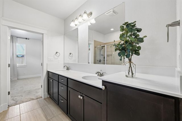 1754 Rowdy LOOP, Leander, TX 78641