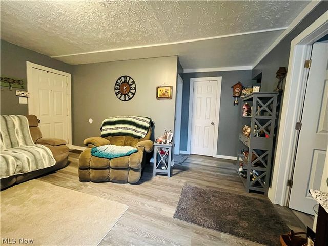 161 West Street, Geneva, OH 44041