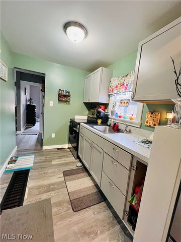 161 West Street, Geneva, OH 44041