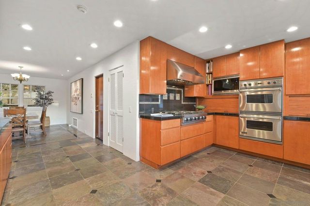 224 Seeman Drive, Encinitas, CA 92024