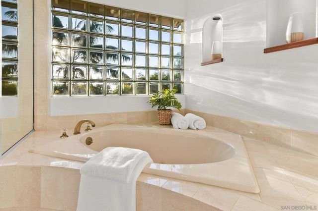 224 Seeman Drive, Encinitas, CA 92024