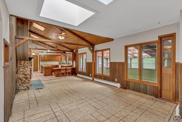 8720 SW 85th St, Auburn, KS 66402