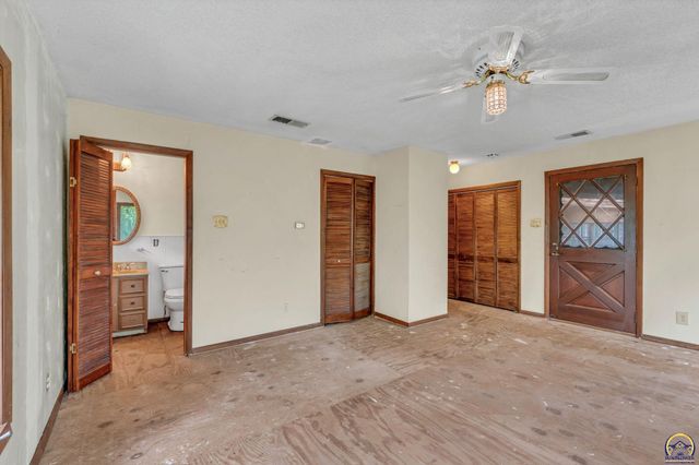 8720 SW 85th St, Auburn, KS 66402