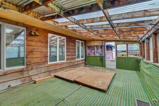8720 SW 85th St, Auburn, KS 66402