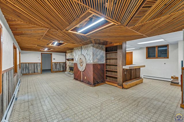 8720 SW 85th St, Auburn, KS 66402