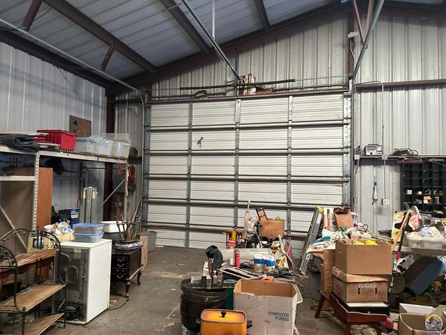 8720 SW 85th St, Auburn, KS 66402